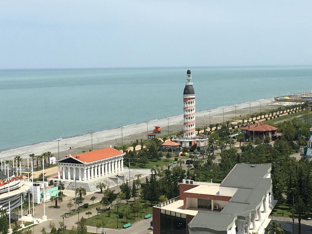 Apart Hotel In Black Sea Tower Batumi Exterior foto