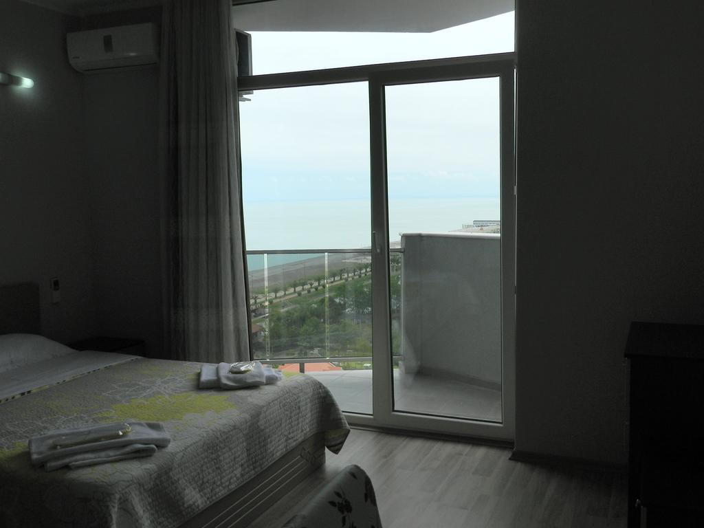 Apart Hotel In Black Sea Tower Batumi Exterior foto