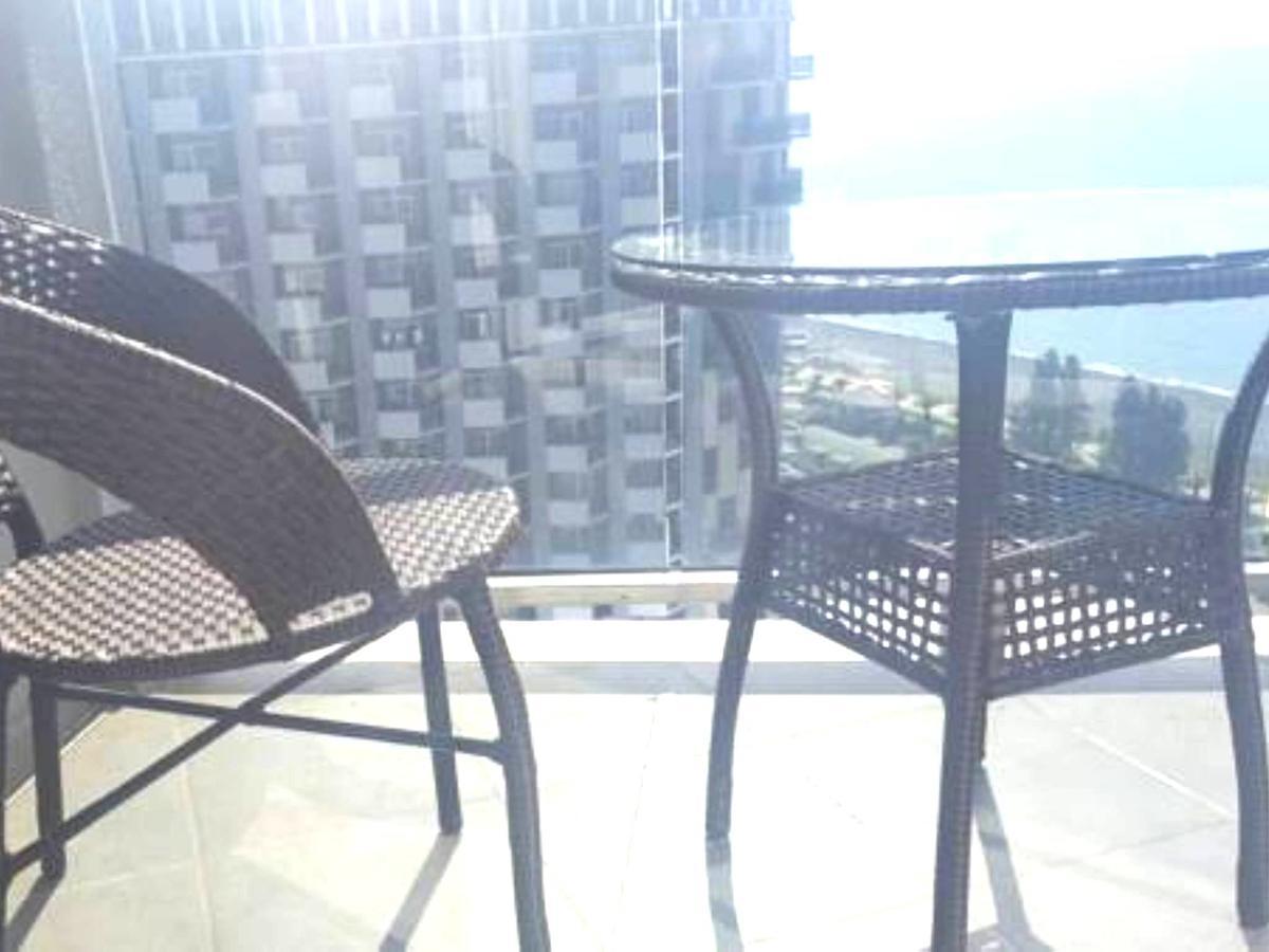 Apart Hotel In Black Sea Tower Batumi Exterior foto