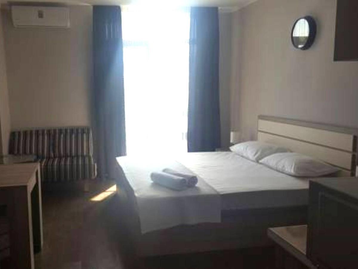 Apart Hotel In Black Sea Tower Batumi Exterior foto