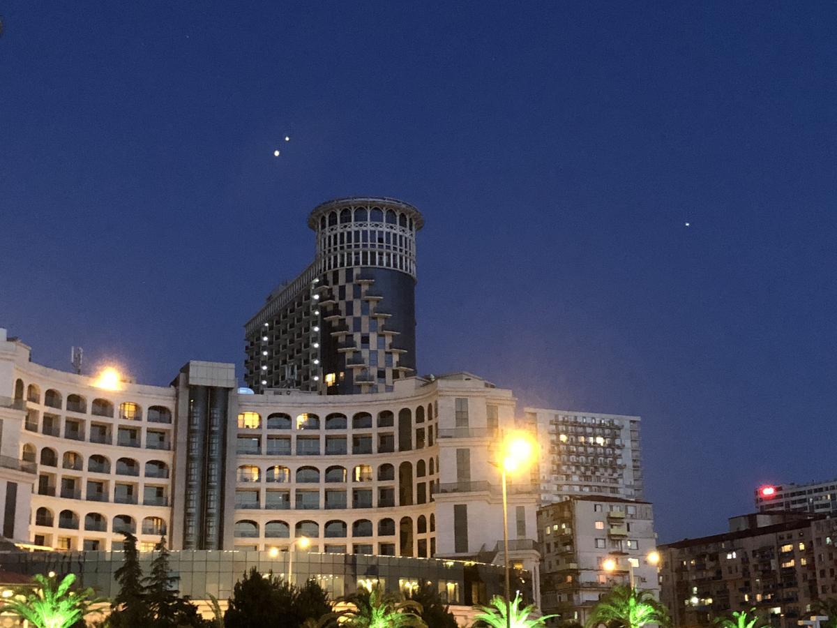 Apart Hotel In Black Sea Tower Batumi Exterior foto